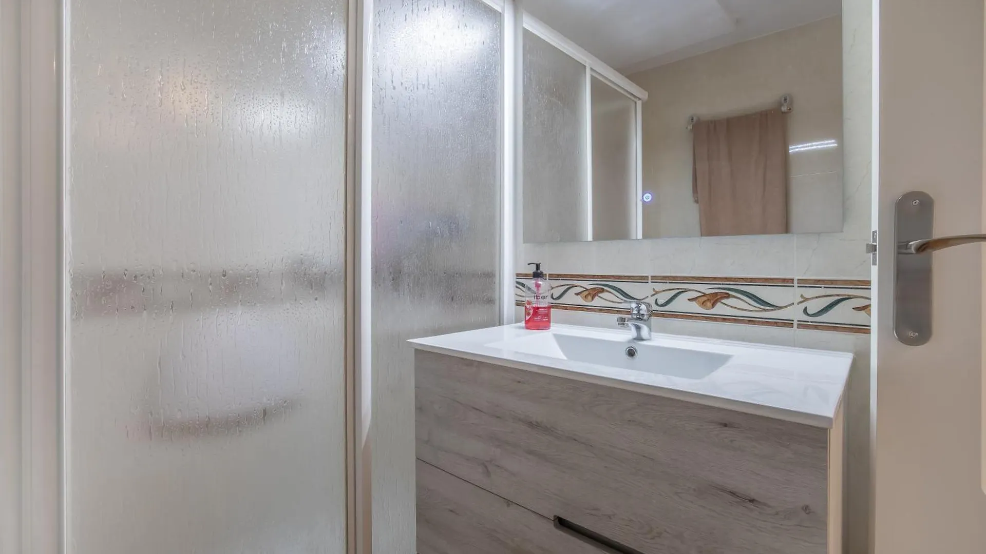 Apto Vallellano Junto Al Casco Historico & Parking Incluido Cordoba Daire