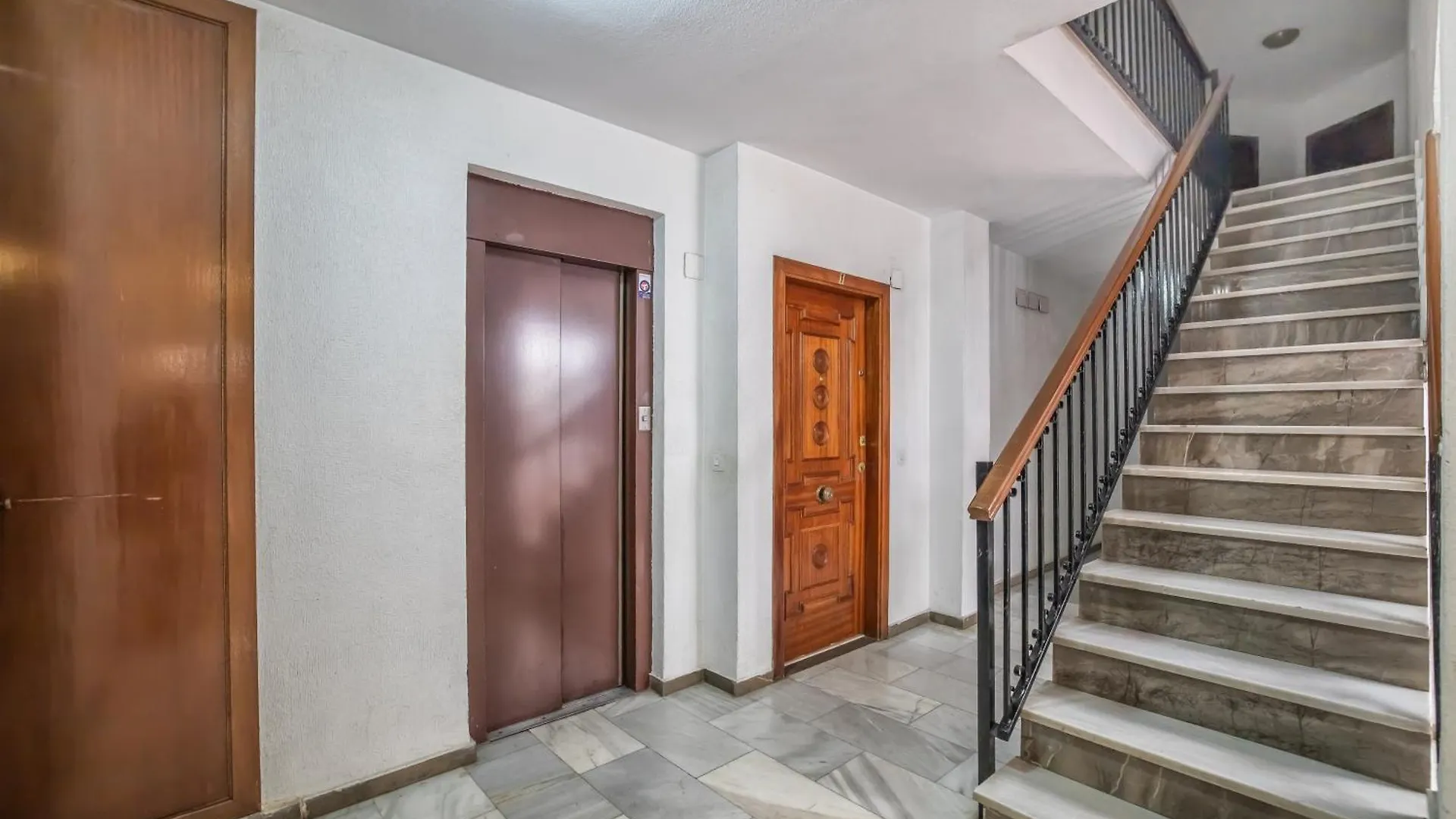 Apto Vallellano Junto Al Casco Historico & Parking Incluido Cordoba